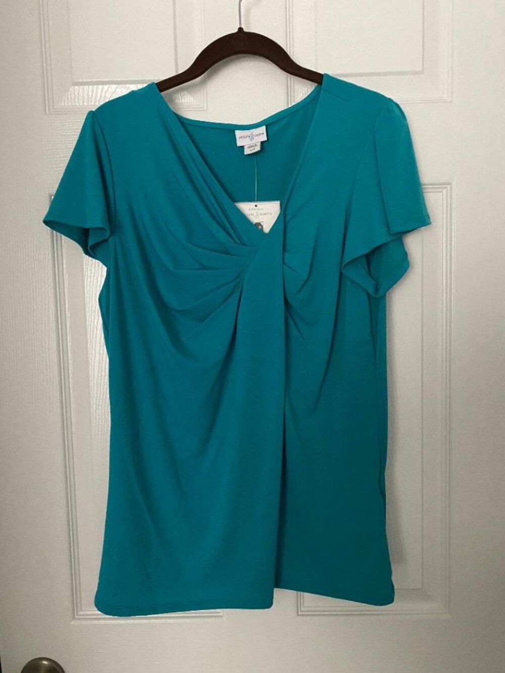 Jaclyn Smith top, size large, turquoise, v-neck, short sleeve top, NWT